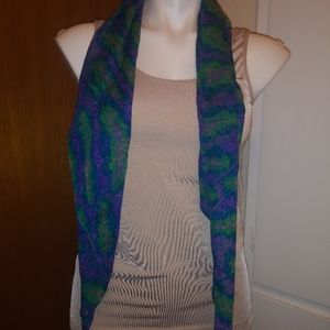 Vintage green and purple scarf - no brand